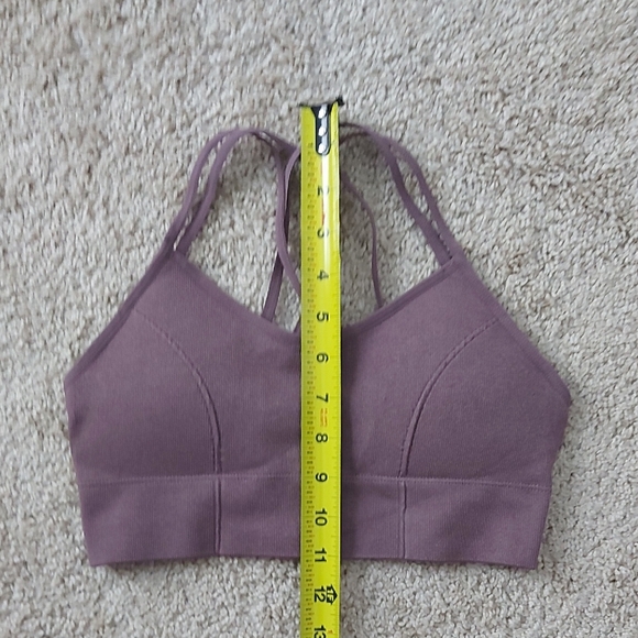Forever 21 Mauve Strappy Sports Bra - Picture 6 of 6